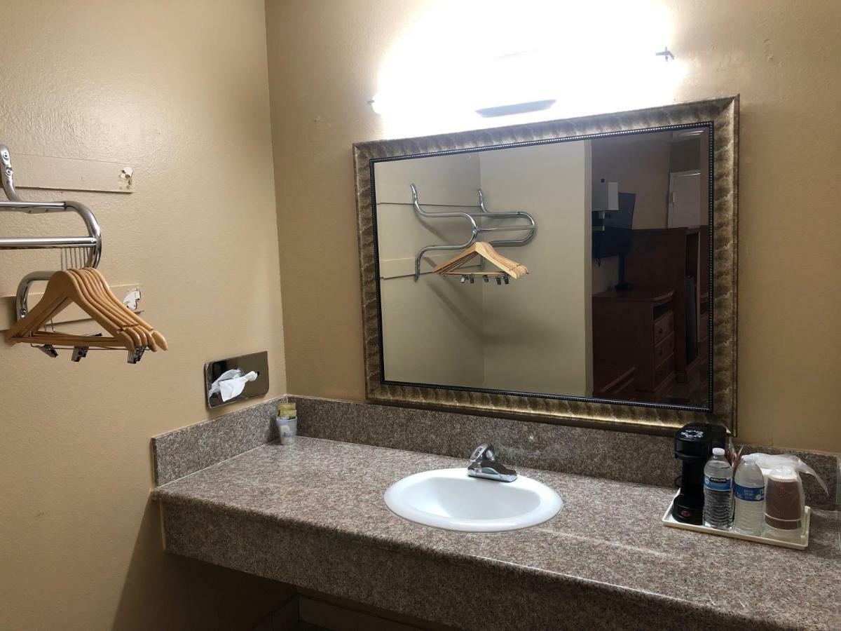 Orange Tustin Inn In オレンジ エクステリア 写真